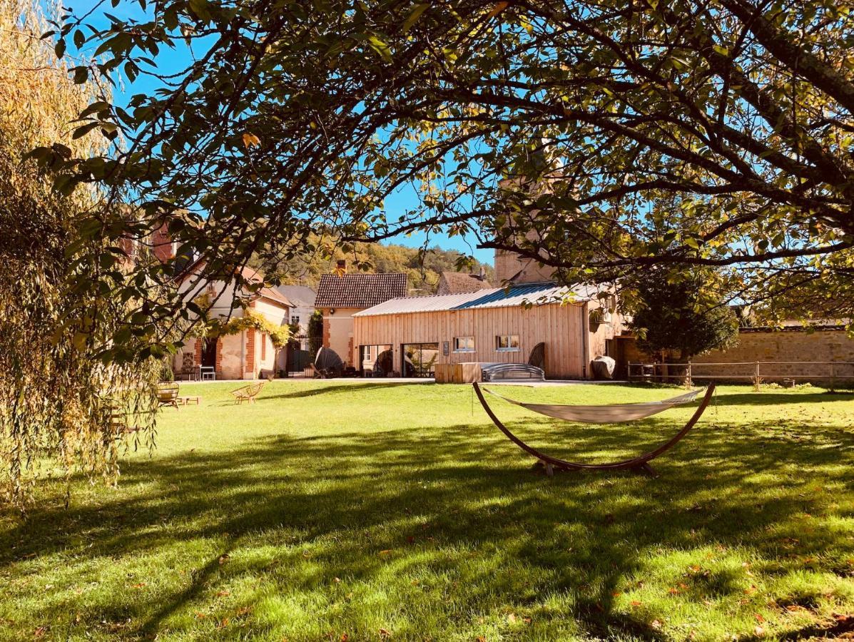 Pool House-L'Hirondelle De Sermizelles- Grand Jardin, Calme Et Nature Aux Portes Du Morvan Экстерьер фото